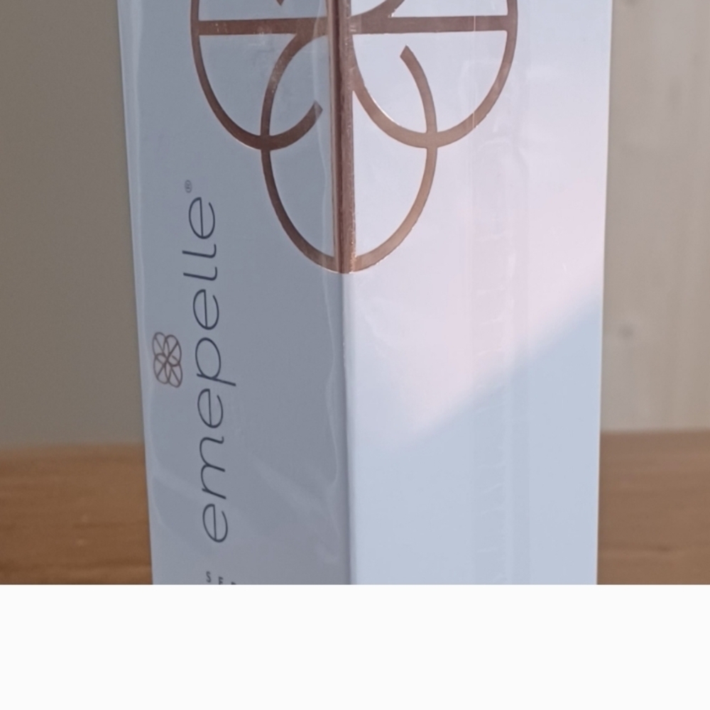 Emepelle Skincare Product